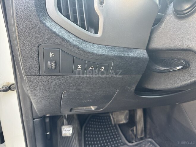 Kia Sportage 2014, 425,000 km - 2.0 l - Bakı