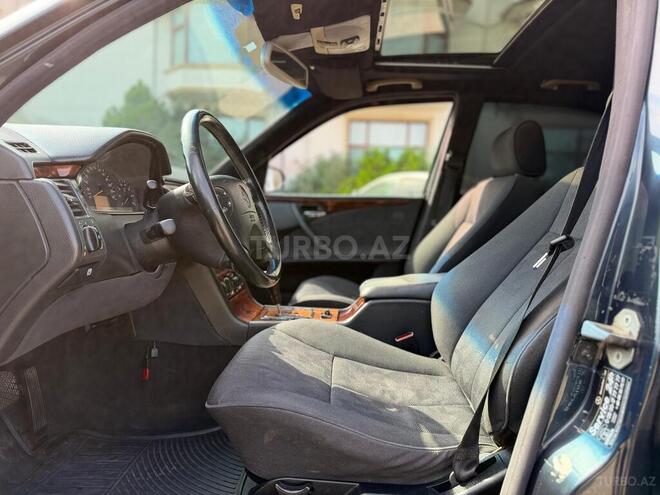 Mercedes E 240 1999, 350,000 km - 2.4 л - Bakı