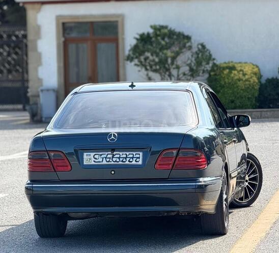 Mercedes E 240 1999, 350,000 km - 2.4 л - Bakı
