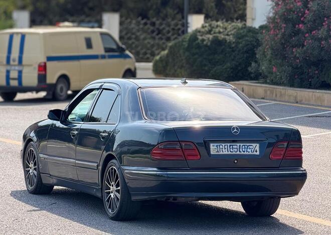 Mercedes E 240 1999, 350,000 km - 2.4 л - Bakı