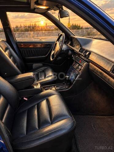 Mercedes E 280 1994, 300,000 km - 2.8 l - Bakı