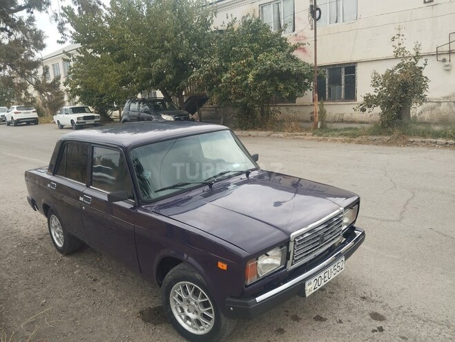 LADA (VAZ) 2107 2001, 150,000 km - 1.6 l - Yevlax