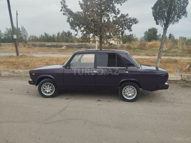 LADA (VAZ) 2107 2001, 150,000 km - 1.6 l - Yevlax