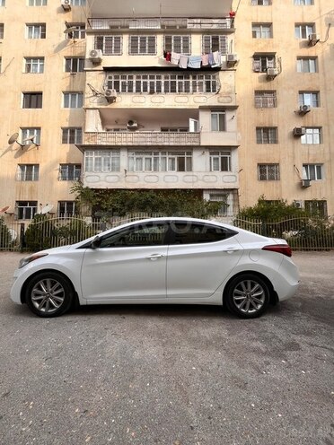 Hyundai Elantra 2015, 201,000 km - 1.8 l - Bakı