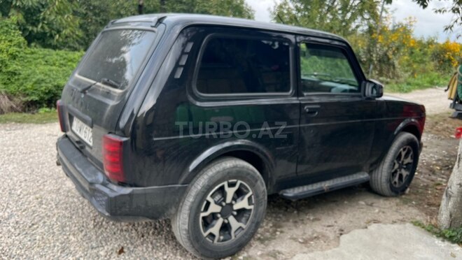 LADA (VAZ) Niva 2020, 119,000 km - 1.7 l - Quba