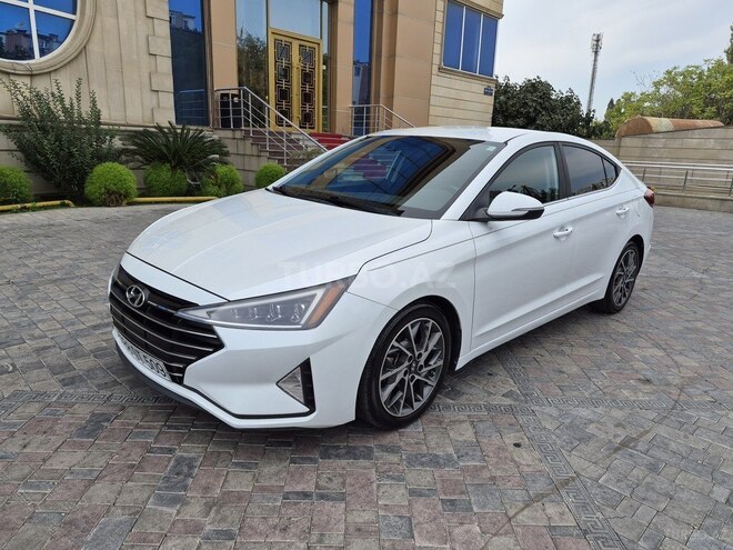 Hyundai Elantra 2019, 124,000 km - 2.0 l - Bakı