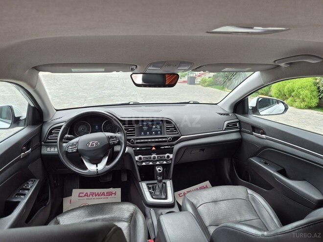 Hyundai Elantra 2019, 124,000 km - 2.0 l - Bakı