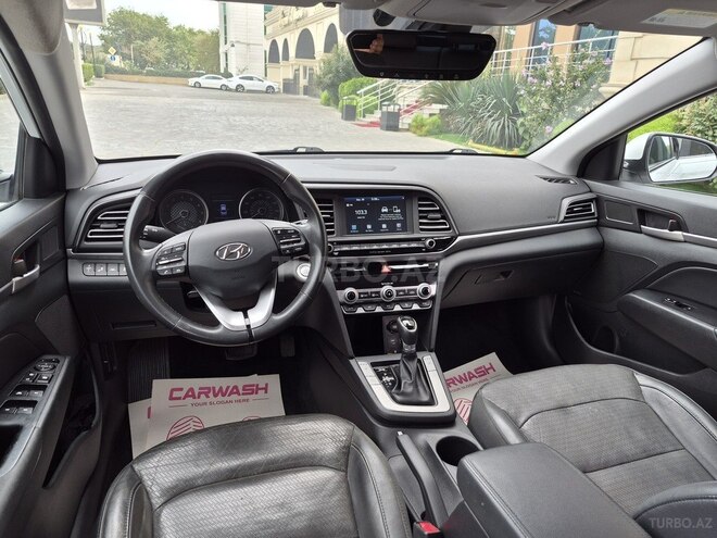 Hyundai Elantra 2019, 124,000 km - 2.0 l - Bakı