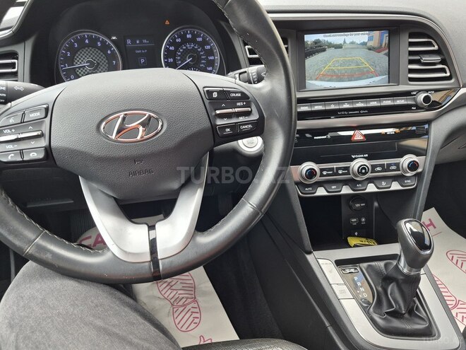 Hyundai Elantra 2019, 124,000 km - 2.0 l - Bakı