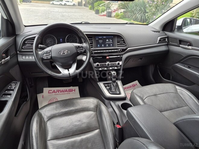 Hyundai Elantra 2019, 124,000 km - 2.0 l - Bakı