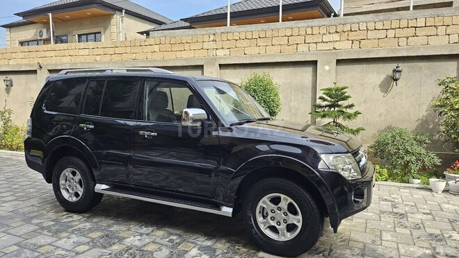 Mitsubishi Pajero 2008, 199,000 km - 3.0 l - Bakı