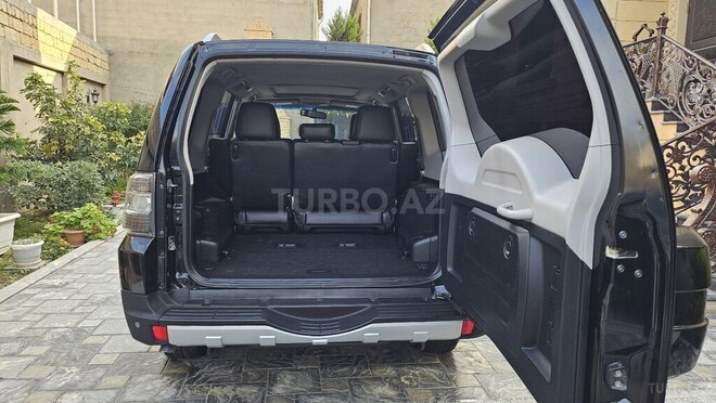 Mitsubishi Pajero 2008, 199,000 km - 3.0 l - Bakı