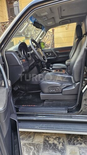 Mitsubishi Pajero 2008, 199,000 km - 3.0 l - Bakı