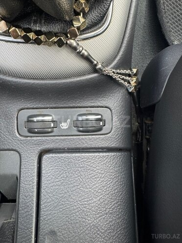 Toyota Avensis 2008, 348,000 km - 2.0 л - Quba