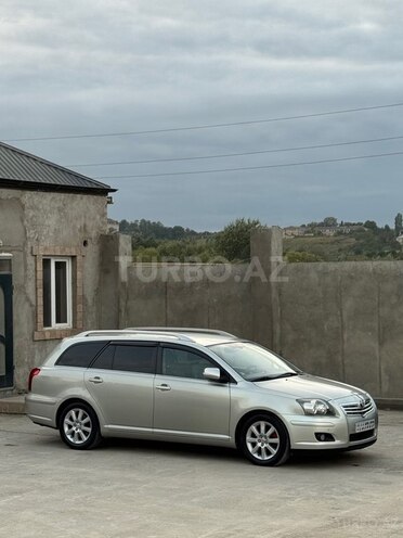 Toyota Avensis 2008, 348,000 km - 2.0 л - Quba