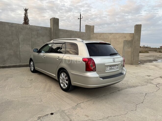 Toyota Avensis 2008, 348,000 km - 2.0 л - Quba