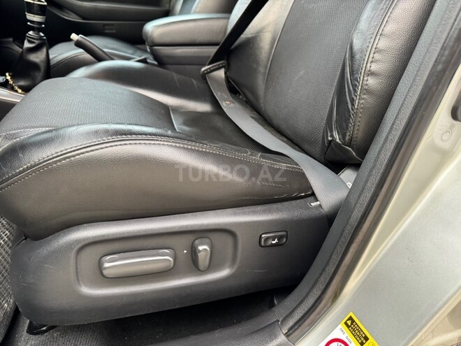 Toyota Avensis 2008, 348,000 km - 2.0 л - Quba