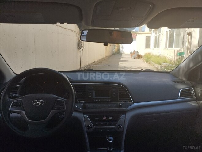Hyundai Elantra 2017, 153,000 km - 2.0 l - Bakı