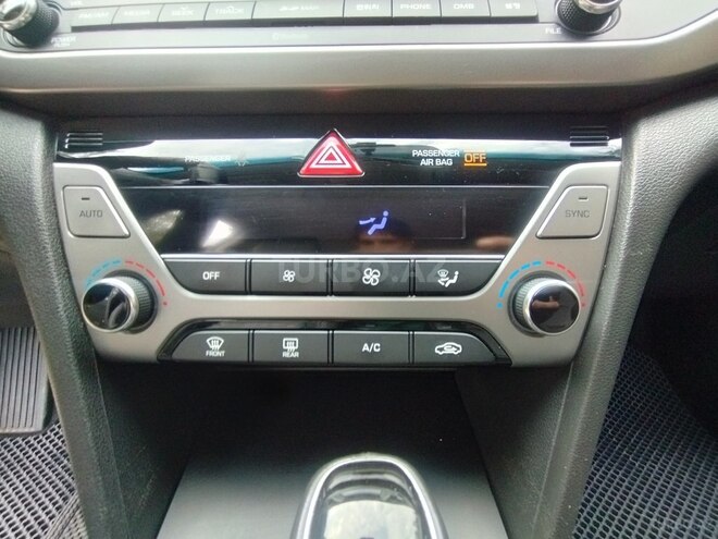 Hyundai Avante 2016, 152,841 km - 1.6 л - Bakı