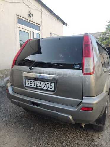 Nissan X-Trail 2000, 270,800 km - 2.0 l - Bakı
