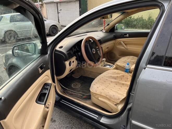 Volkswagen Passat 2002, 255,350 km - 1.8 л - Bakı