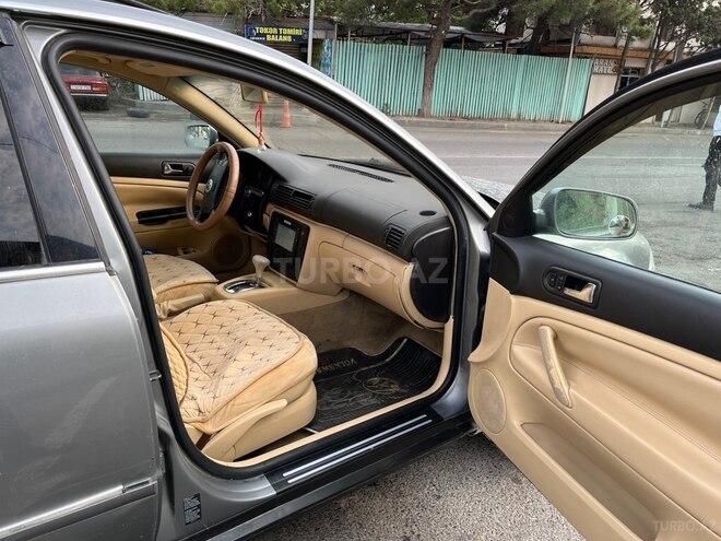 Volkswagen Passat 2002, 255,350 km - 1.8 л - Bakı