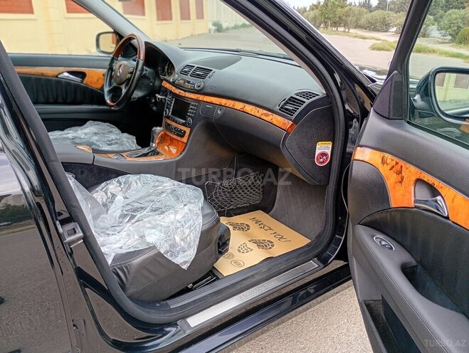 Mercedes E 280 2006, 367,000 km - 3.0 l - Sumqayıt