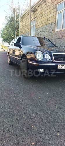 Mercedes E 200 1998, 456,240 km - 2.0 l - Mingəçevir