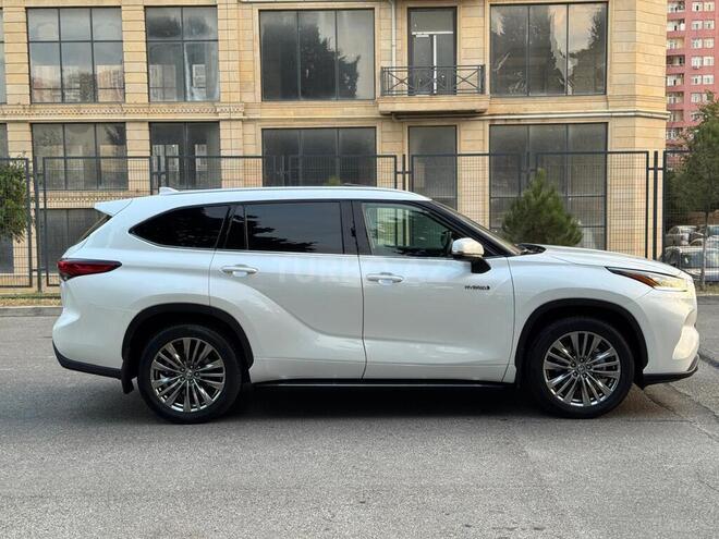 Toyota Highlander 2021, 114,827 km - 2.5 l - Bakı
