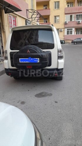Mitsubishi Pajero 2007, 451,087 km - 3.0 л - Bakı