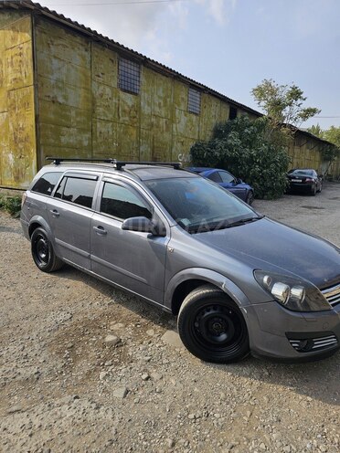 Opel Astra 2006, 300,000 km - 1.6 l - Bakı