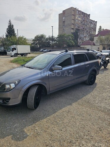 Opel Astra 2006, 300,000 km - 1.6 l - Bakı