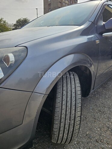 Opel Astra 2006, 300,000 km - 1.6 l - Bakı