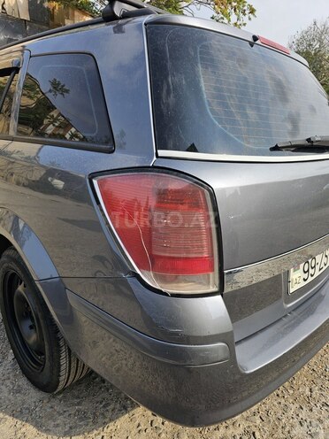 Opel Astra 2006, 300,000 km - 1.6 l - Bakı