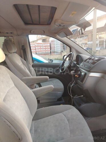 Mercedes  2005, 300,000 km - 2.1 l - Salyan