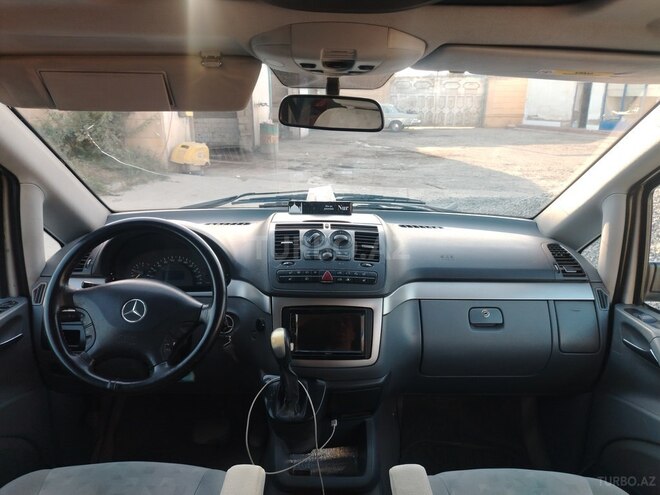 Mercedes  2005, 300,000 km - 2.1 l - Salyan