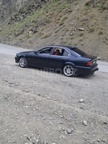 BMW 528 1998, 272,000 km - 2.8 л - Bakı