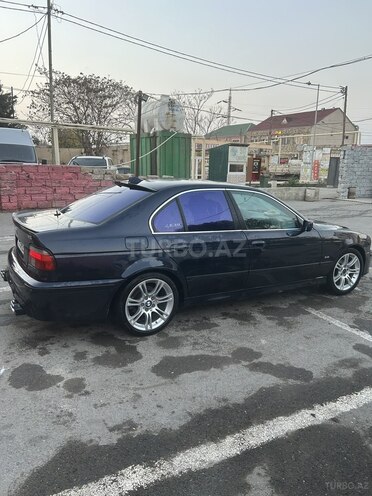BMW 528 1998, 272,000 km - 2.8 л - Bakı