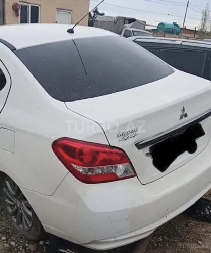 Mitsubishi Mirage 2020, 78,000 km - 1.2 л - Bakı
