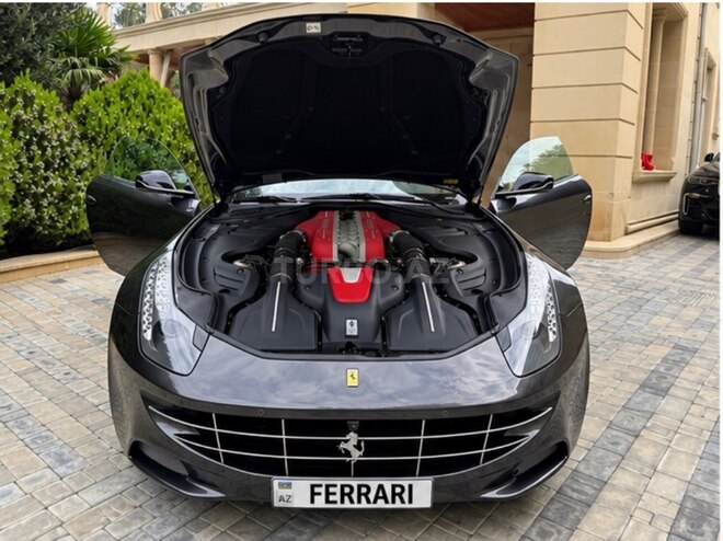 Ferrari  2013, 3,968 km - 6.3 l - Bakı