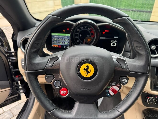 Ferrari  2013, 3,968 km - 6.3 l - Bakı