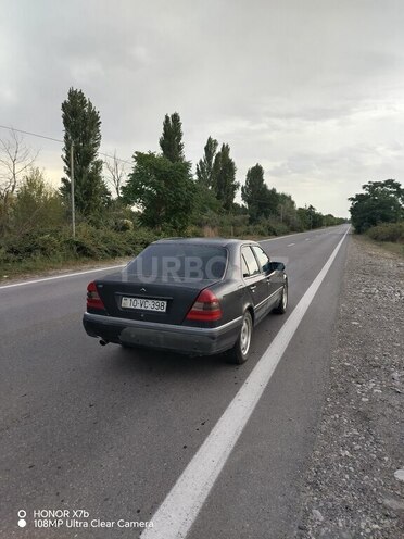 Mercedes C 180 1994, 547,003 km - 1.8 л - Qusar
