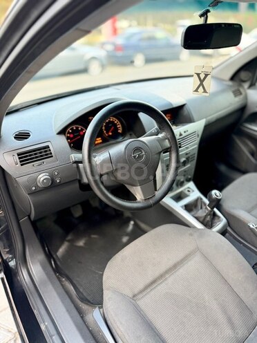 Opel Astra 2009, 234,000 km - 1.4 l - Sumqayıt