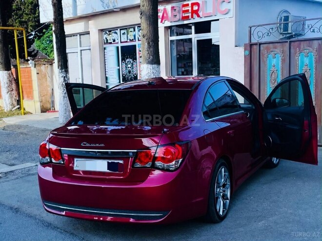 Chevrolet Cruze 2012, 306,584 km - 1.4 л - Astara