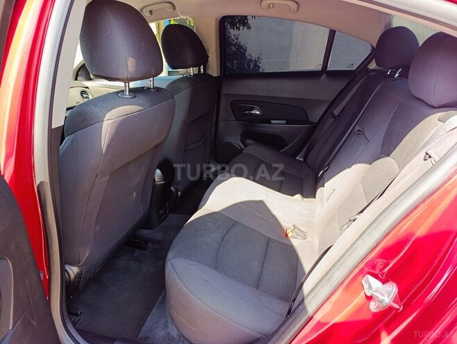 Chevrolet Cruze 2012, 306,584 km - 1.4 л - Astara