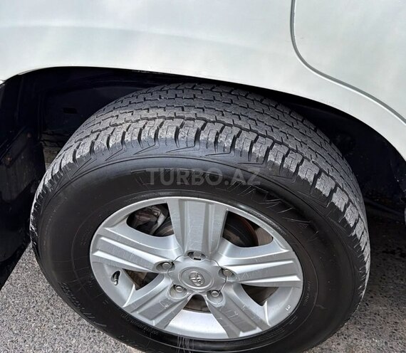 Toyota Land Cruiser 2012, 270,000 km - 4.0 л - Bakı