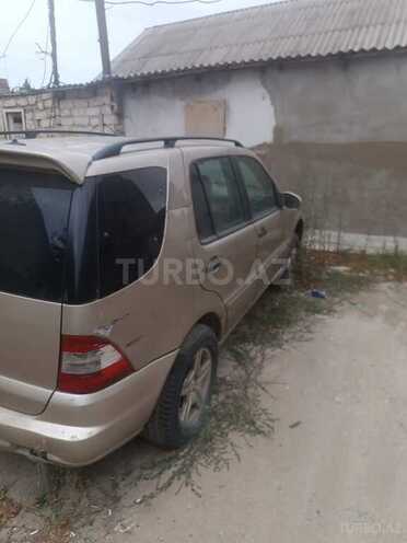 Mercedes ML 320 2005, 300,000 km - 3.2 l - Bakı