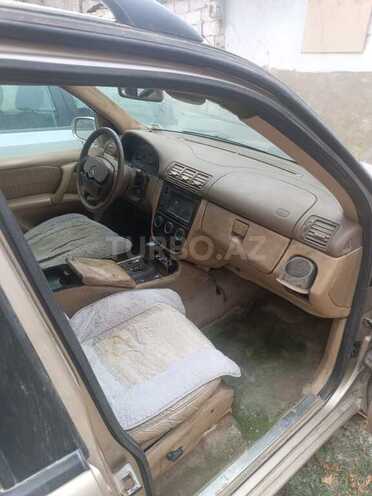 Mercedes ML 320 2005, 300,000 km - 3.2 l - Bakı