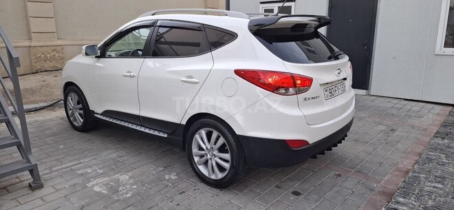 Hyundai Tucson 2011, 231,861 km - 2.0 l - Bakı