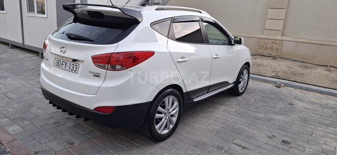 Hyundai Tucson 2011, 231,861 km - 2.0 l - Bakı